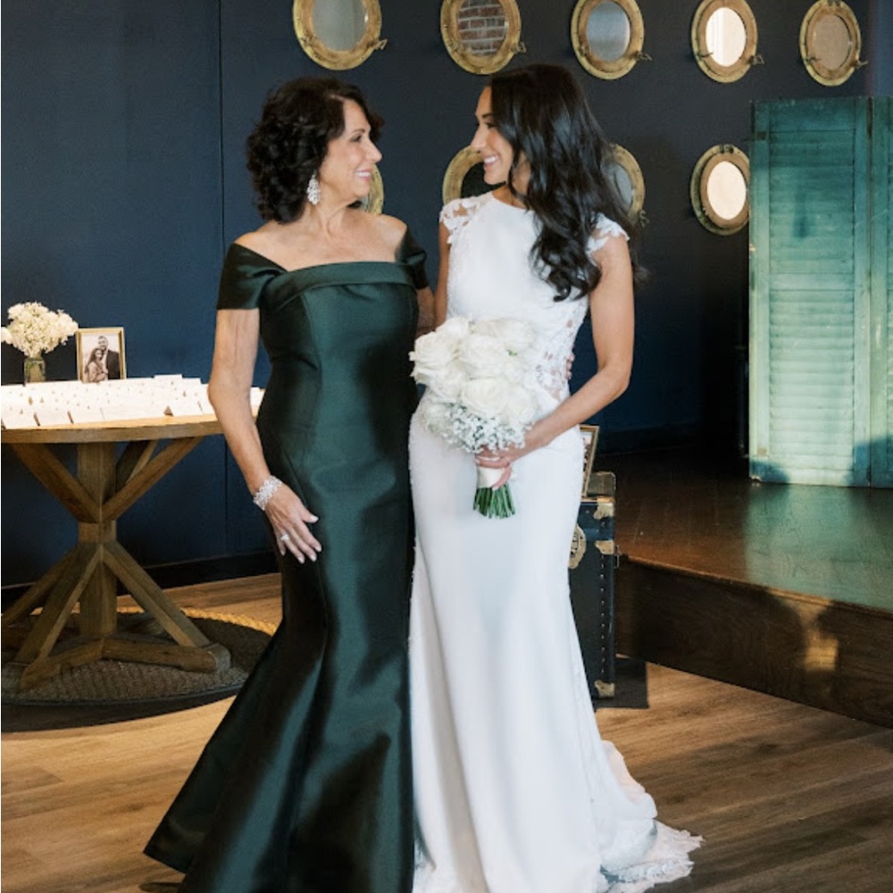 Elegant Green Off-Shoulder Gown